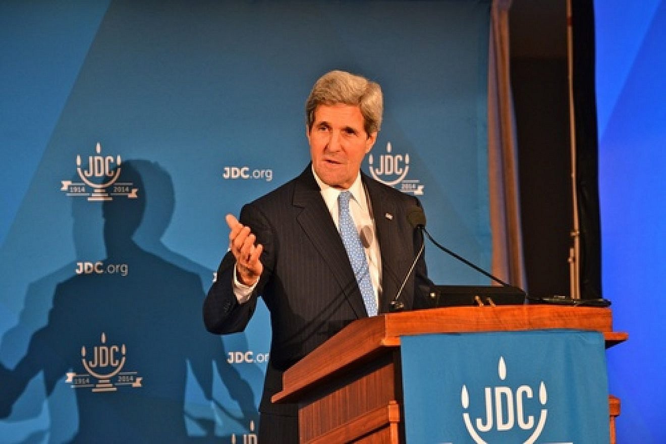 U.S. Secretary of State John Kerry delivers remarks at the American Jewish Joint Distribution Committee’s 100th anniversary celebration at the National Women in the Arts Museum in Washington, D.C., on Dec. 9, 2013. Credit: U.S. State Department.