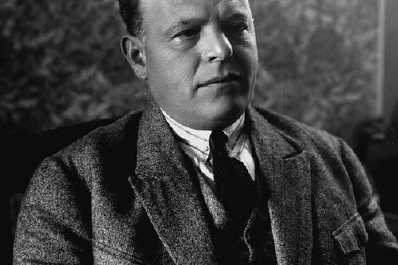 Hayim Nahman Bialik. Credit: Zoltan Kluger via Wikimedia Commons.