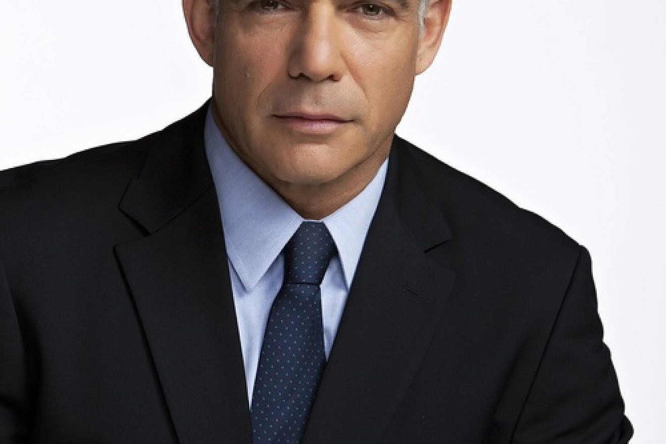 Click photo to download. Caption: Israeli Finance Minister Yair Lapid, pictured, has presented the final Israeli government budget proposal for 2013-14. Credit: Yesh Atid Party.