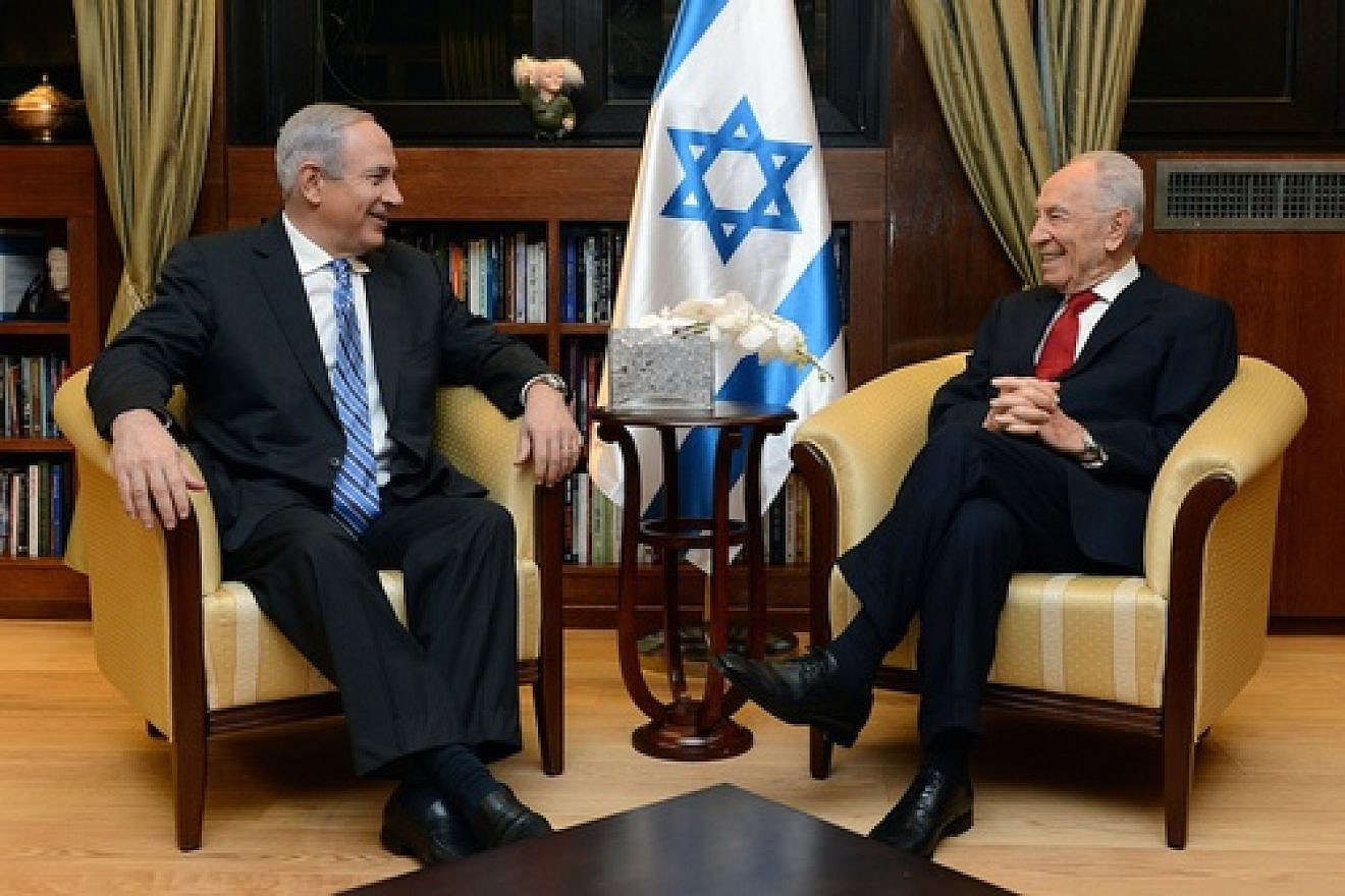 Click photo to download. Caption: Israeli Prime minister Benjamin Netanyahu meets Israeli President Simon Peres on March 16 in Jerusalem to inform Peres that he has formed an Israeli government coalition with the Yesh Atid, Jewish Home and Movement parties. Credit: Kobi Gideon/GPO/FLASH90.