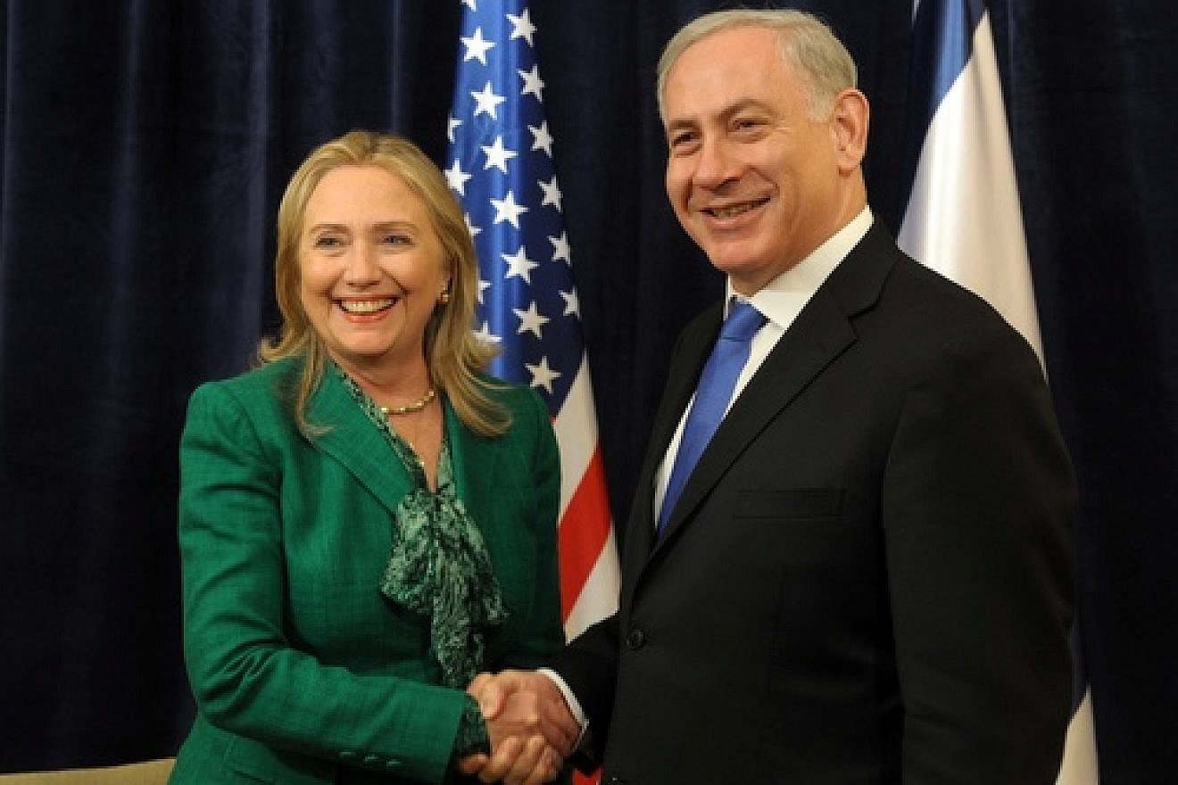 U.S. Secretary of State Hillary Clinton laughs as she meets with Israeli Prime Minister Benjamin Netanyahu (R) during an offsite bilateral meeting as part of the 67th United Nations General Assembly in New York, September 27, 2012. Credit: Avi Ohayon/GPO/Flash90.