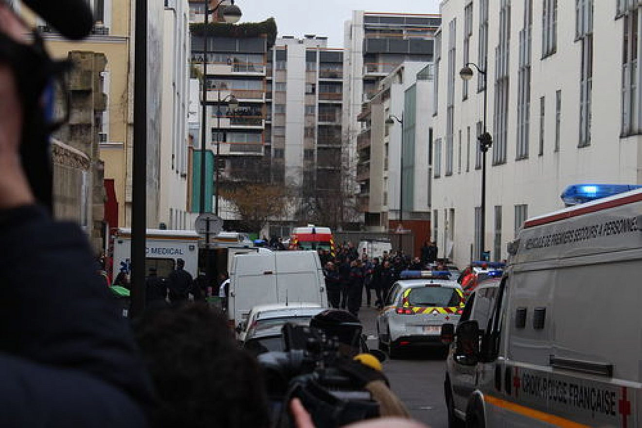 The scene of the Jan. 7, 2015 Islamist terror attack on the offices of the “Charlie Hebdo” satirical newspaper in Paris. Credit: Thierry Caro via Wikimedia Commons.