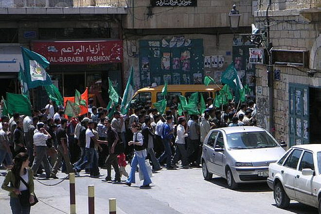 A rally in Bethlehem in support of Hamas. Credit: Soman via Wikimedia Commons.