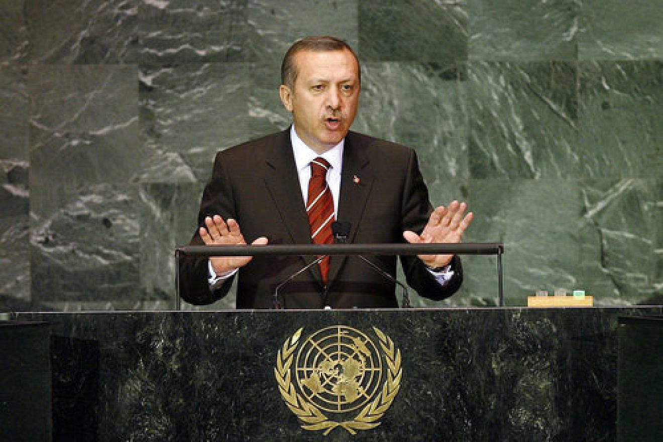 Turkish President Recep Tayyip Erdoğan addresses the U.N. General Assembly in September 2009. Credit: Marco Castro/U.N. Photo.