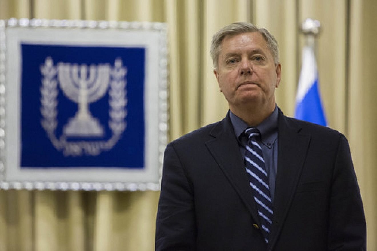 U.S. Sen. Lindsey Graham (R-S.C.) at the president's residence in Jerusalem on Jan. 4, 2014. Credit: Yonatan Sindel/Flash90.