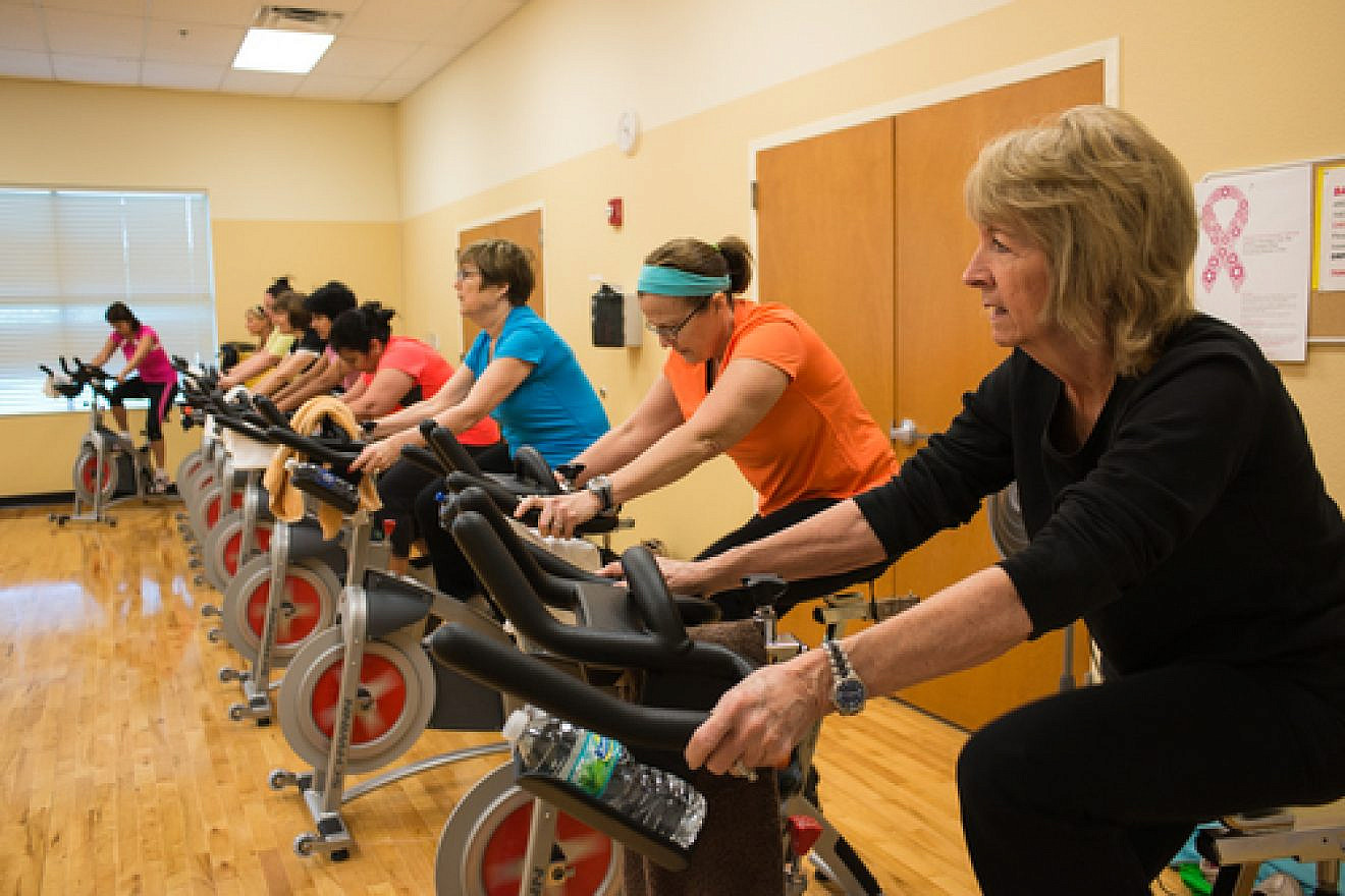 The fitness center at the Rosen JCC in Orlando, Fla. Credit: ©Cyndy Phillips, Attribution-ShareAlike 3.0 Unported License | Rosen JCC, Orlando FL.