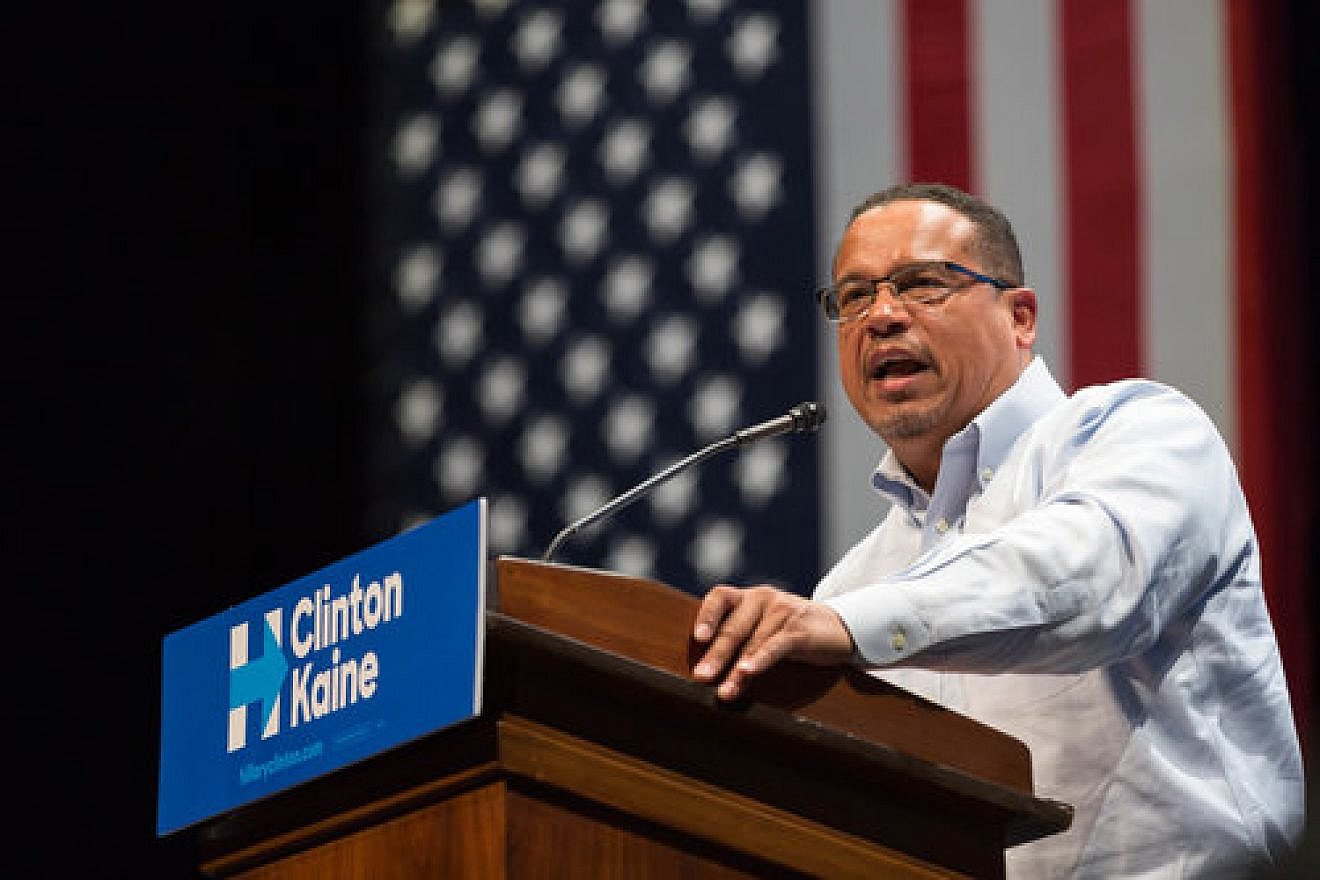 Rep. Keith Ellison speaks at a Hillary Clinton campaign event at the University of Minnesota in October 2016. Credit: Lorie Shaull via Wikimedia Commons.