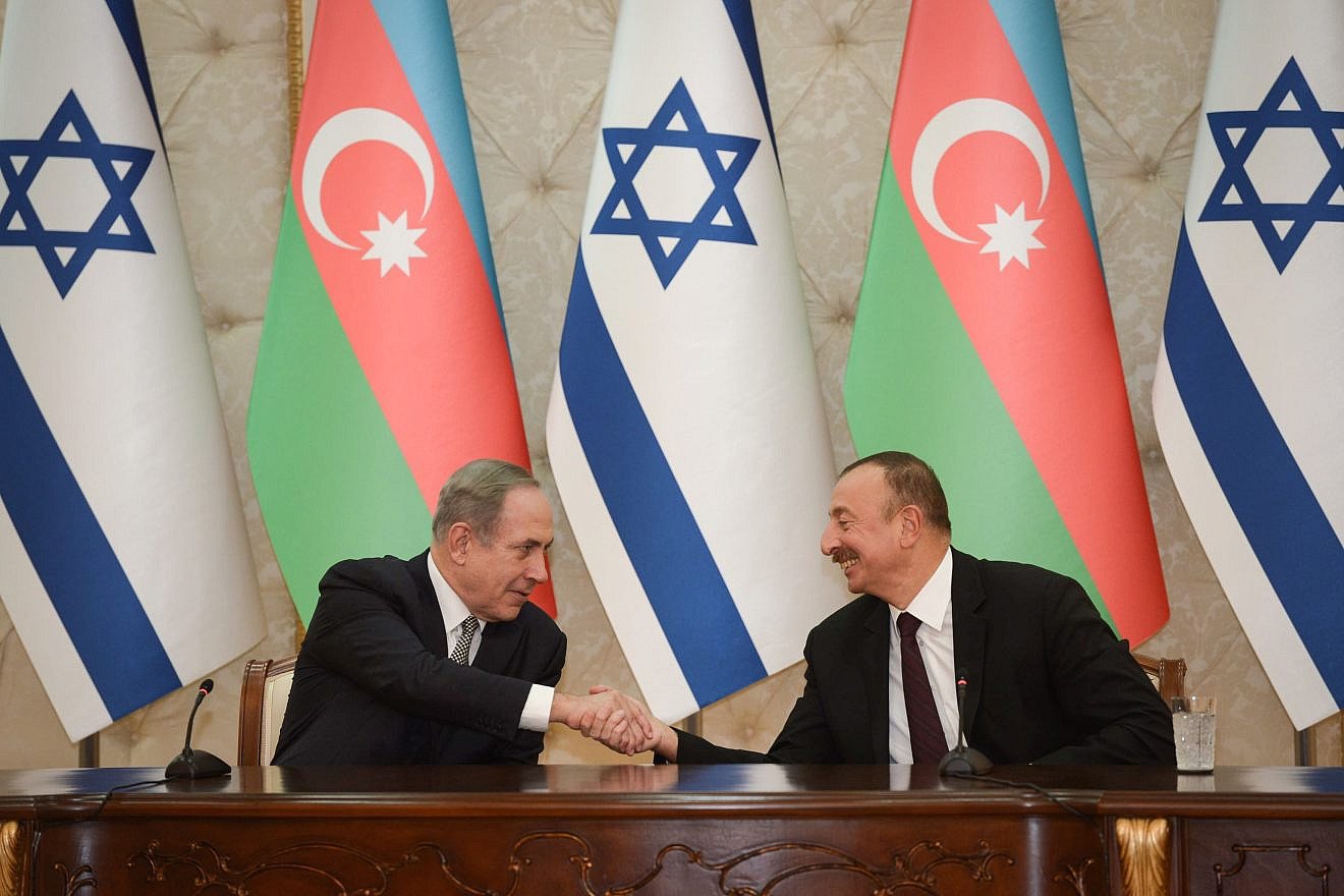 Israeli Prime Minister Benjamin Netanyahu visits Azerbaijan on Dec. 13, 2016. Credit: Haim Zach/GPO.