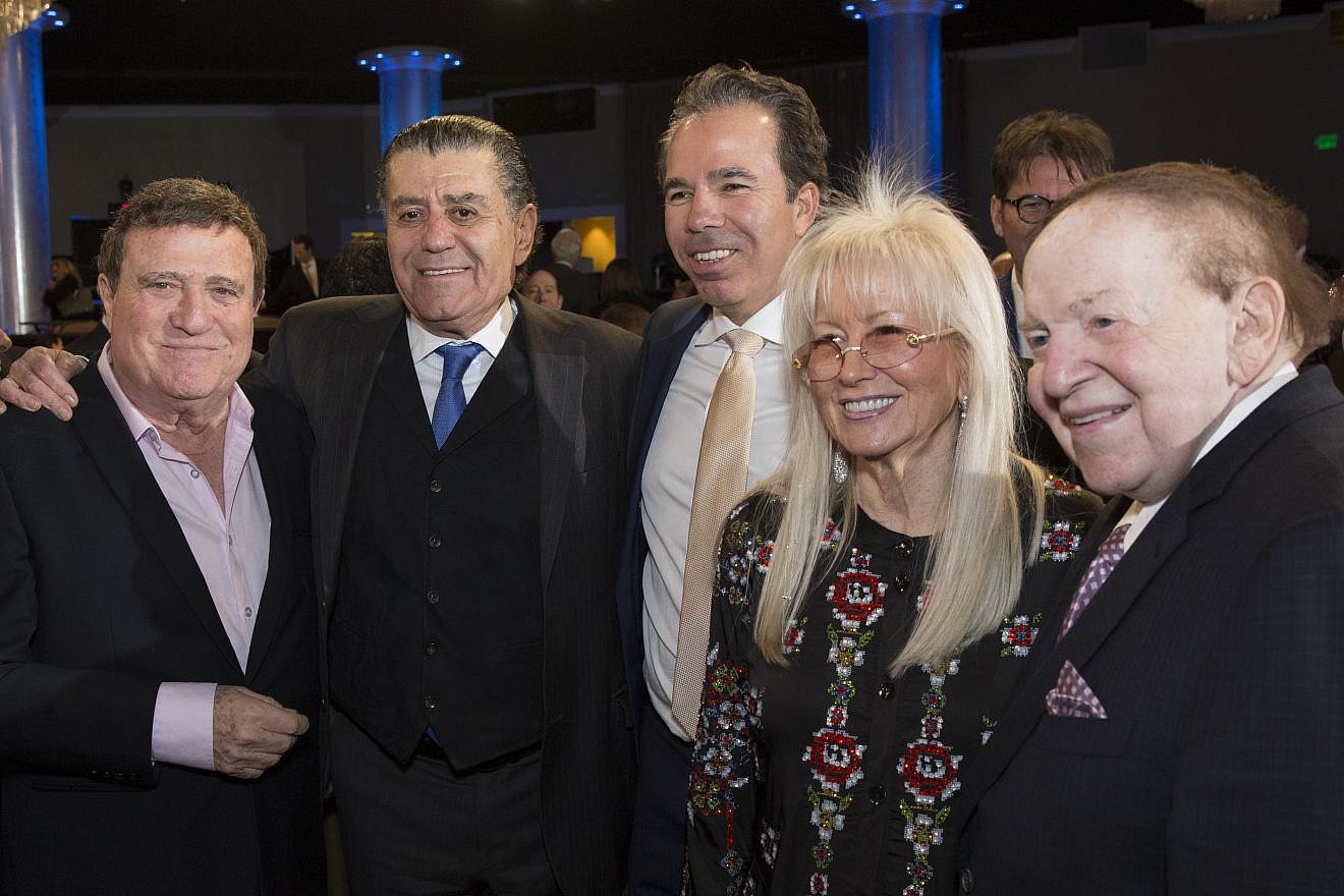 From left: Israeli entertainer Yehoram Gaon, philanthropist Haim Saban, Shawn Evenhaim, and Dr. Miriam and Sheldon Adelson. Photo by Idan Ozeri-Tal.