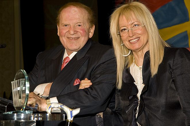 Sheldon and Dr. Miriam Adelson. Credit: Wikimedia Commons.