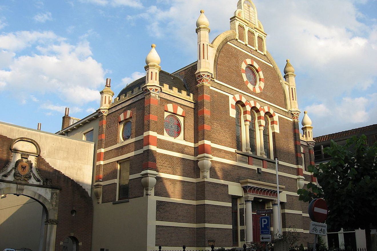 The Great Synagogue of Deventer. Credit: Wikimedia Commons.