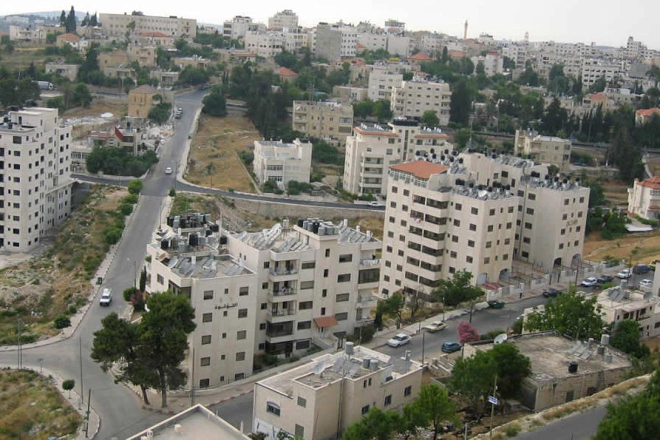 Apartment buildings in a residential neighborhood in Ramallah in the West Bank, home to the Palestinian Authority. Credit: Wikimedia Commons.