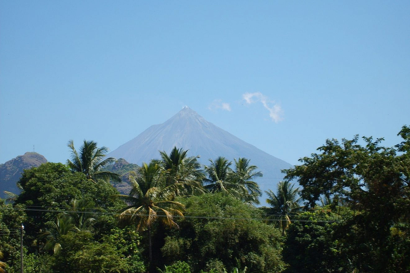 Guatemala's Volcán de Fuego in 2007. Credit: Wikimedia Commons.