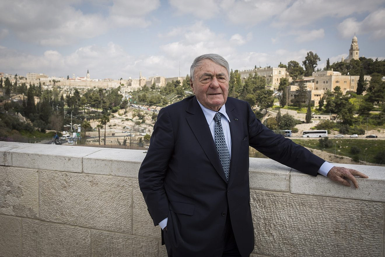 French filmmaker Claude Lanzmann at the Menachem Begin Heritage Center in Jerusalem, March 19, 2015. Photo by Hadas Parush/Flash90.