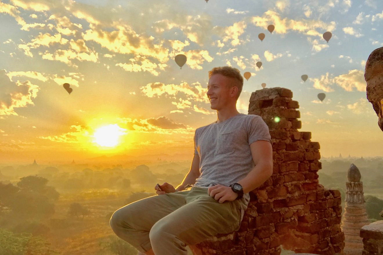Chaim Natan Kasnett in Myanmar