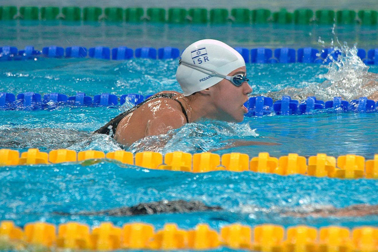 Inbal Pezaro at the 2008 Paralympics in Beijing. Source: Wikpedia.