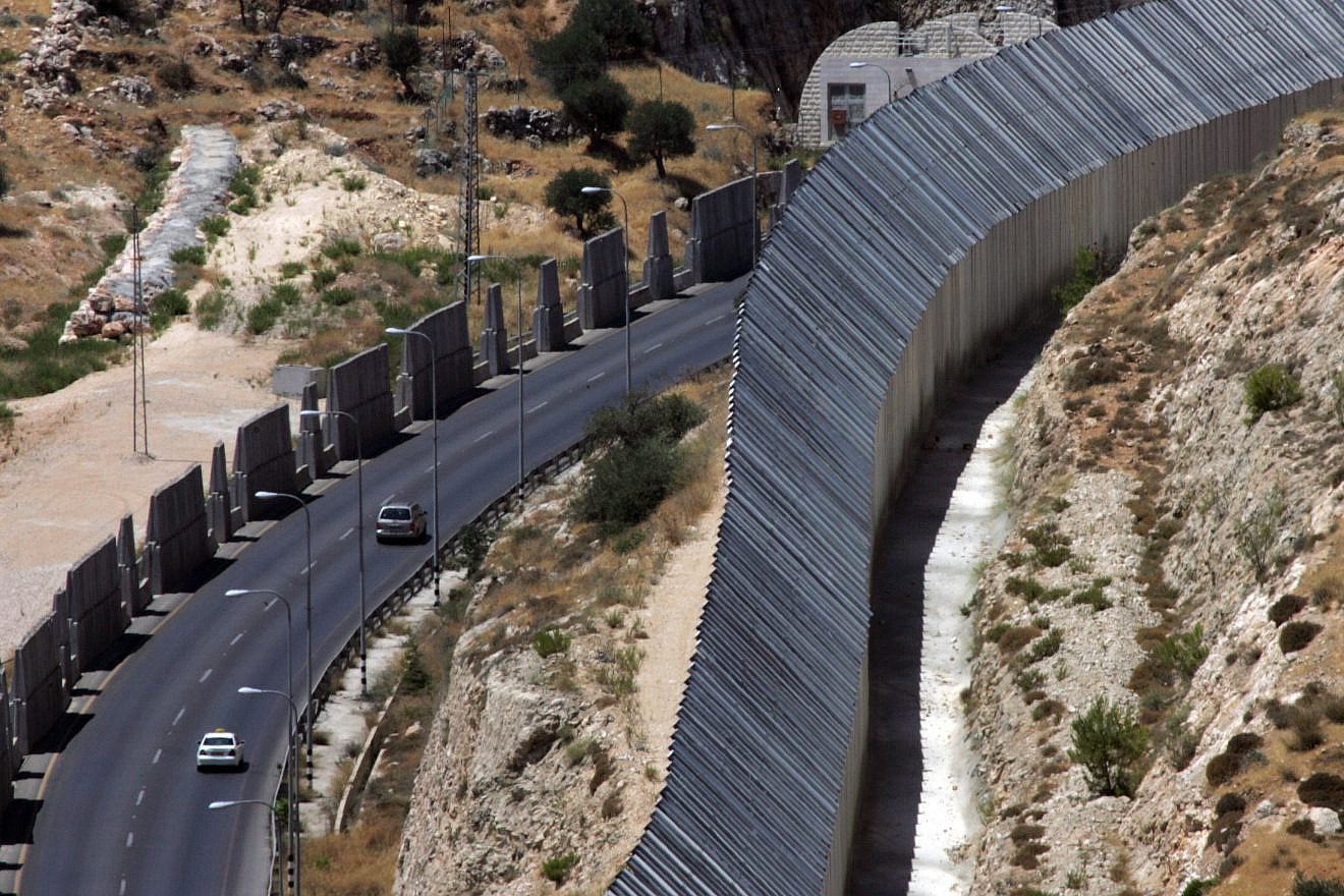 View of Route 60 near Jerusalem. Route 60 is a north-south intercity road in Judea and Samaria that stretches from Beersheba to Nazareth. July 26, 2009. Photo by Nati Shohat/Flash90.