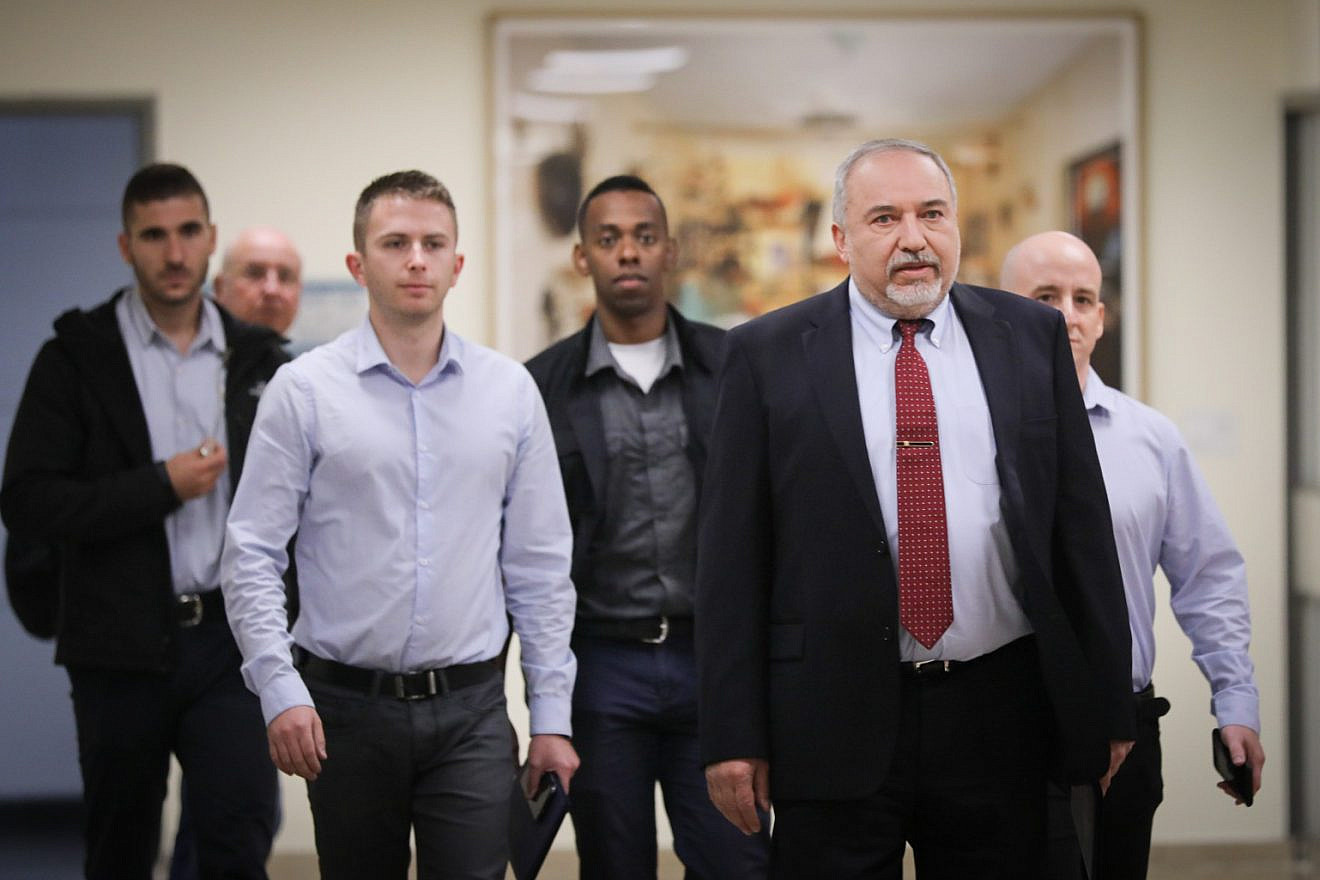 Israeli Minister of Defense Avigdor Lieberman announces his resignation at a press conference in the Israeli parliament on Nov. 14, 2018. Photo by Yonatan Sindel/Flash90.