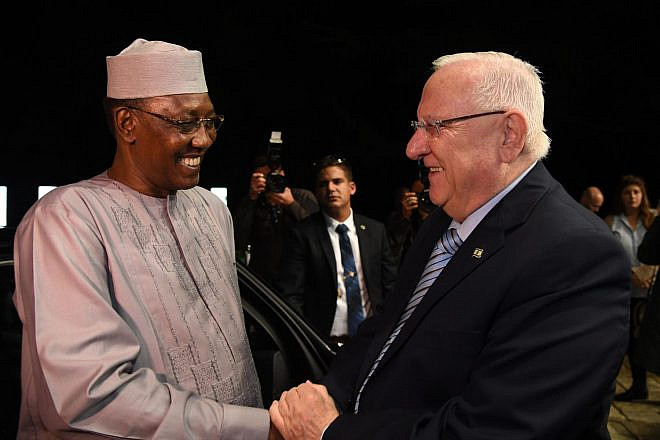 Israeli President Reuven Rivlin meets with Chad President Idriss Derby on Nov. 25, 2018. Credit: Haim Zach/GPO.