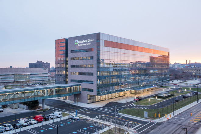 Taussig Cancer Center, part of the Cleveland Clinic Cancer Center. Credit: Cleveland Clinic/Wikimedia Commons.