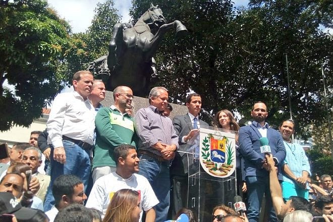 Juan Guaidó, who heads the national assembly in Venezuela, has declared himself to be the interim president of the country, ousting Nicolás Maduro. He has been recognized by the United States, Israel and many other democratic countries. Source: Juan Guaidó via Twitter.