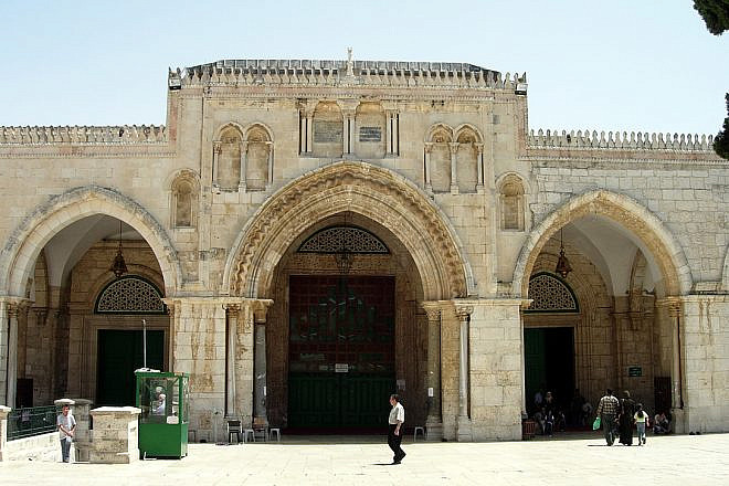 Al-Aqsa mosque on the Temple Mount in Jerusalem. Credit: Mark A. Wilson/Department of Geology, the College of Wooster.