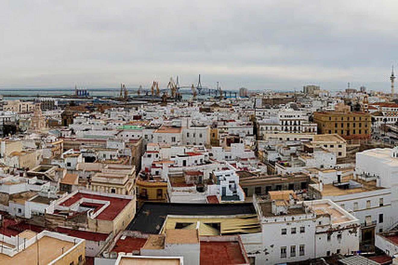 View of Cádiz, Spain, Dec. 9, 2015. Credit: Diego Delso via Wikimedia Commons.