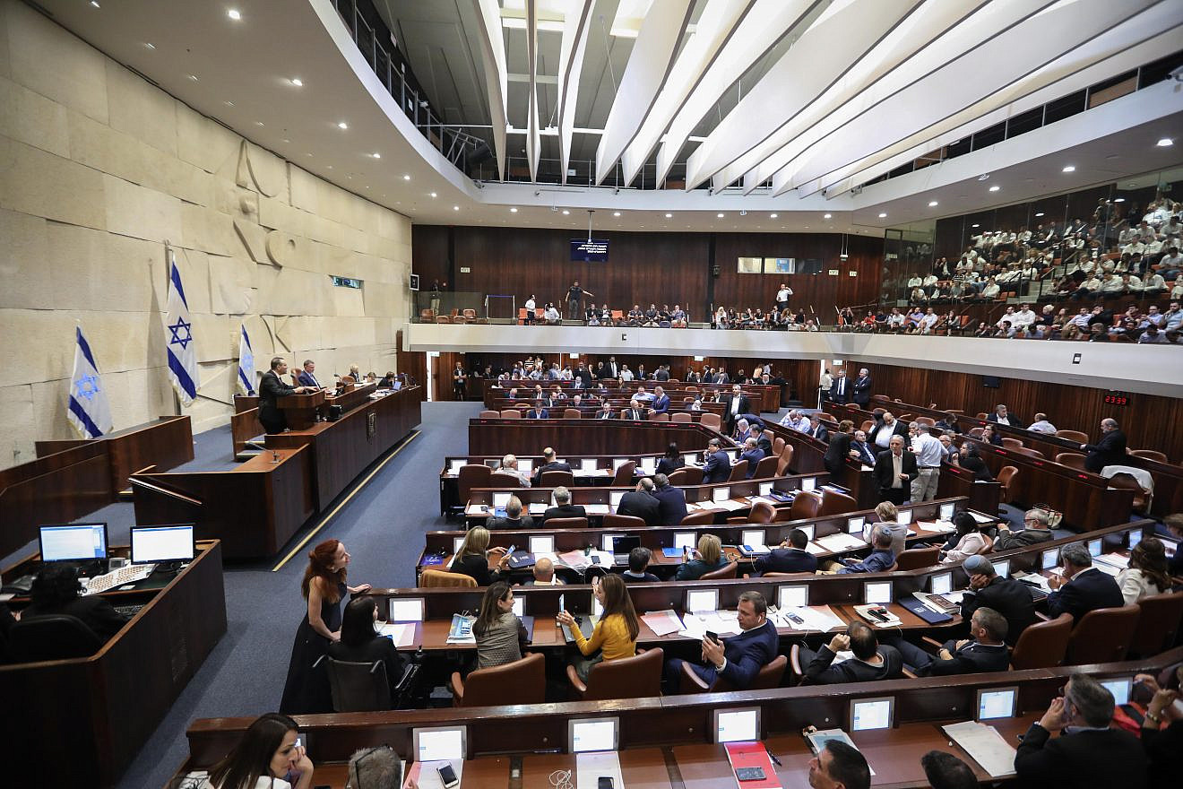 General view of the parliament during a discussion on a bill to dissolve the parliament, at the Knesset, in Jerusalem on May 29, 2019. Credit: Yonatan Sindel/Flash90