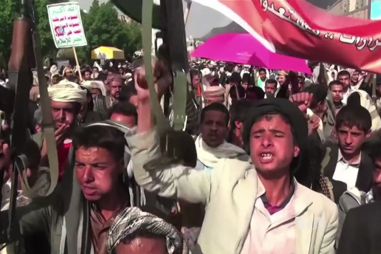 Houthis protest against airstrikes by the Saudi-led coalition on Sanaa, Yemen, in September 2015. Source: Henry Ridgwell/Voice of America.