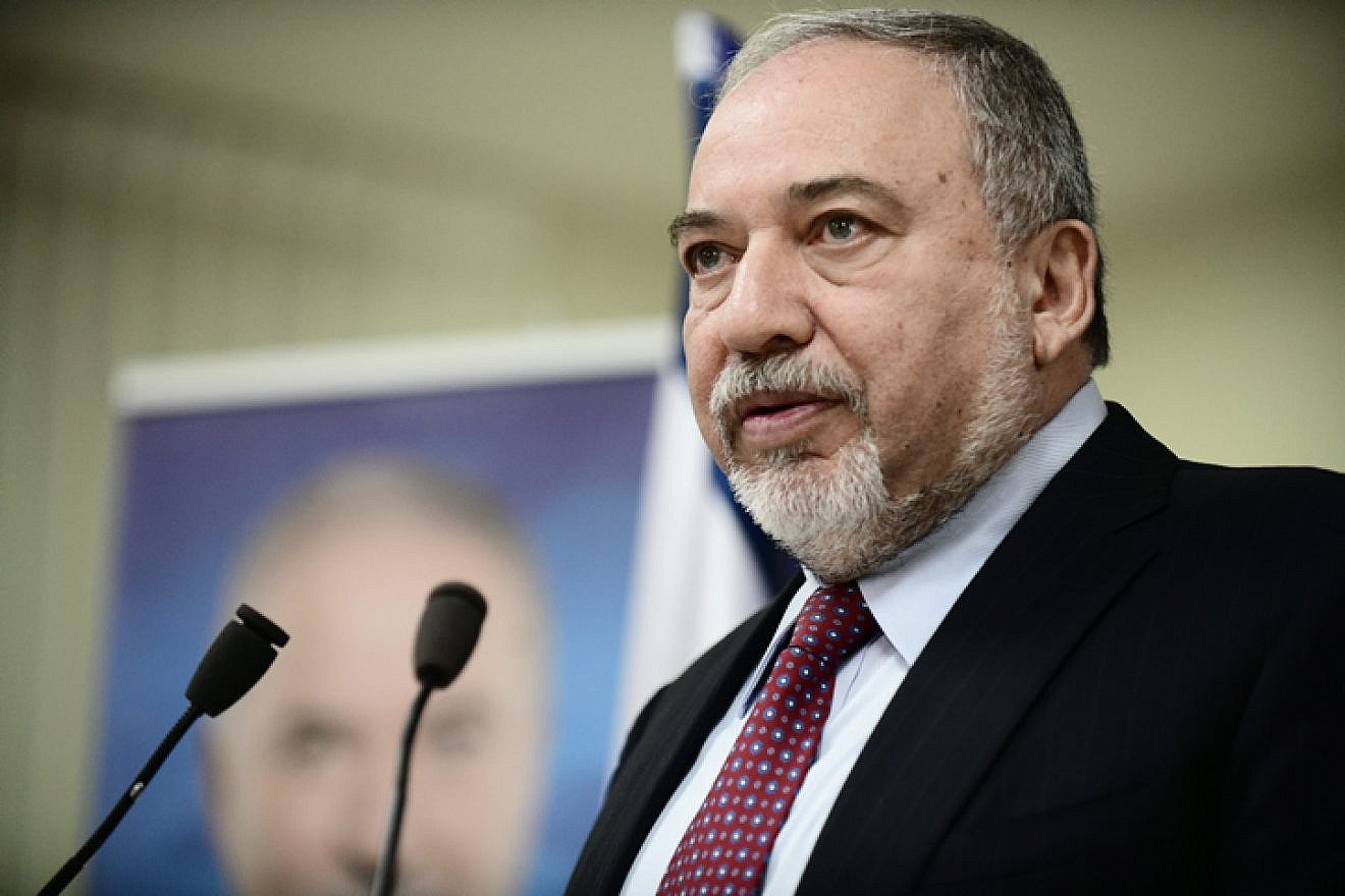 Yisrael Beiteinu Party leader Avigdor Lieberman speaks during a press conference in Tel Aviv on March 19, 2019. Photo by Tomer Neuberg/Flash90.