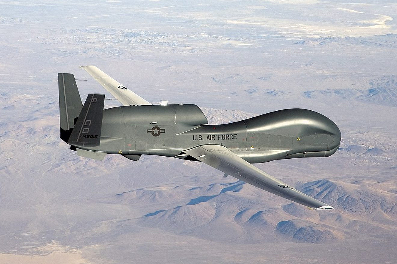 An RQ-4 Global Hawk surveillance drone on its first flight from Palmdale, Calif., to Edwards Air Force Base. Credit: Bobbi Zapka, United States Air Force.
