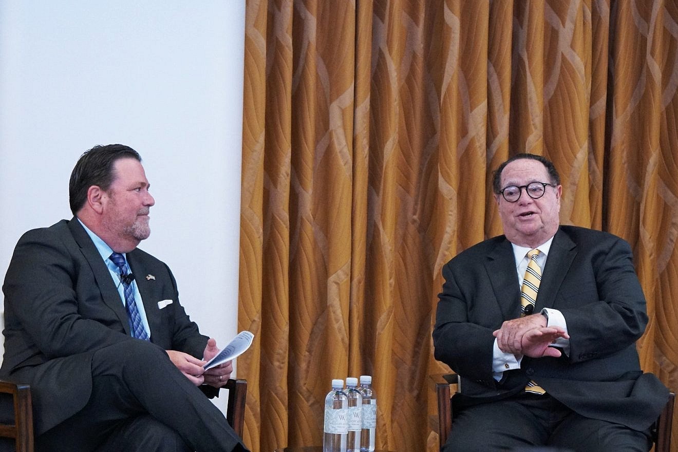 Jeffrey Abrams (left), the Jerusalem Portfolio's (TJP) co-founder and managing director of the RVW Legacy Resource Center, and Stanley Gold, one of the largest and earliest major foreign private investors in Israel, at TJP's launch event on May 29, 2019, in Beverly Hills, Calif. Credit: The Jerusalem Portfolio.