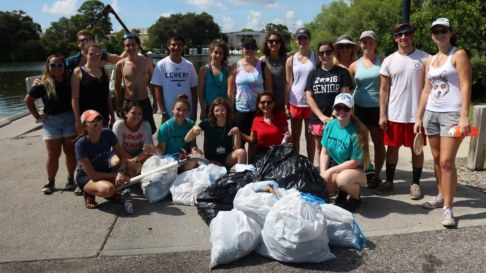 Scubi Jew: EC Environmental Divers and University of Tampa Hillel students combined forces at Maximo Park in St. Petersburg, Fla. Source: Facebook.