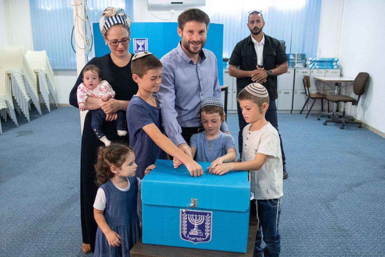 Yamina Party candidate Bezalel Smotrich and his family cast their ballots at a voting station in Kdumim on Sept. 17, 2019. Photo by Sraya Diamant/Flash90.