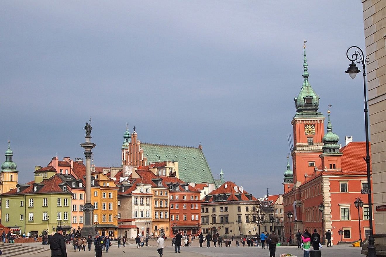 A view of Warsaw’s “Old Town.” Credit: Pixabay.