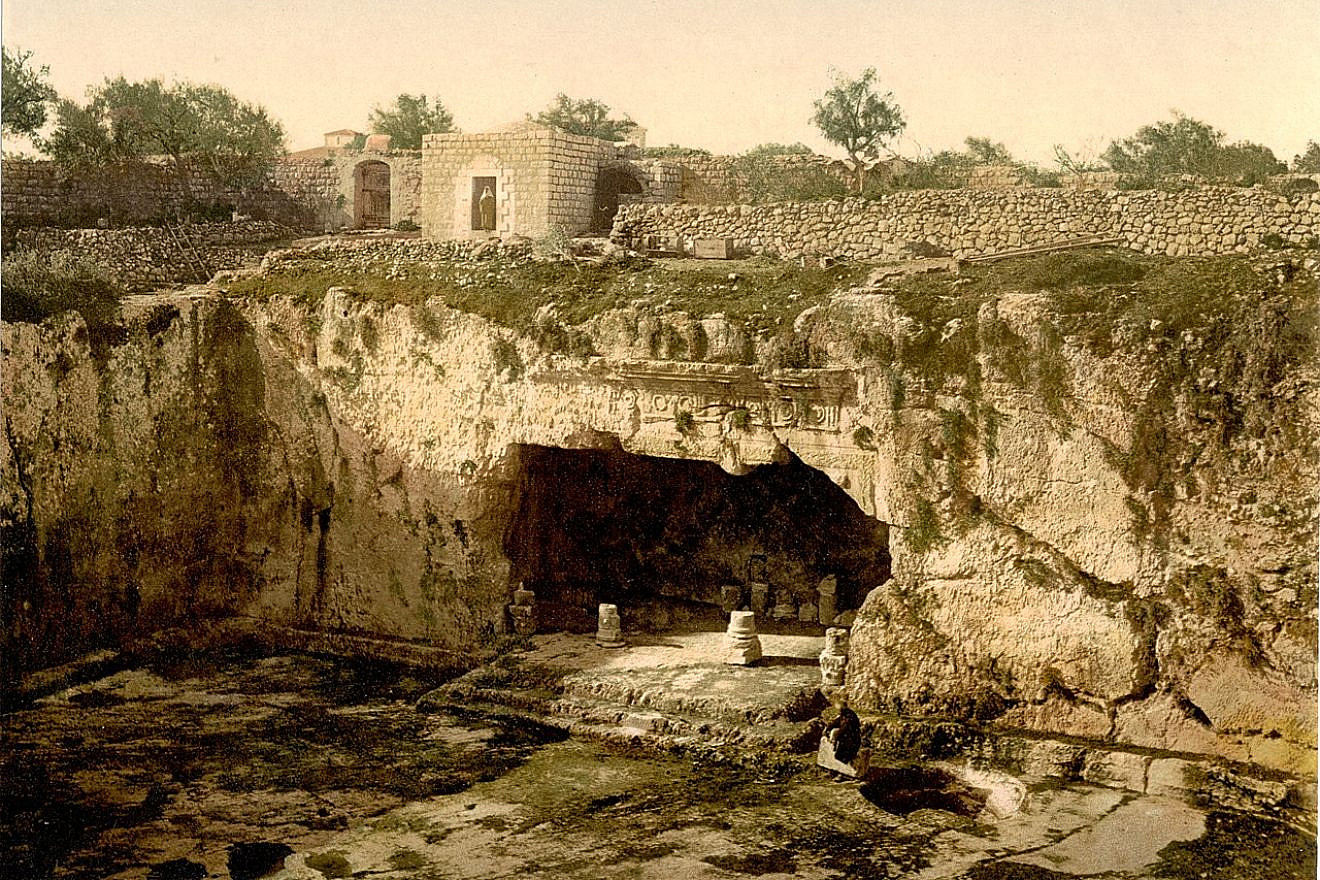 The Tomb of the Kings in Jerusalem is believed to be the burial site of Queen Helena of Adiabene, a Mesopotamian monarch who converted to Judaism in the first century BCE. Credit: Library of Congress Catalog via Wikimedia Commons.