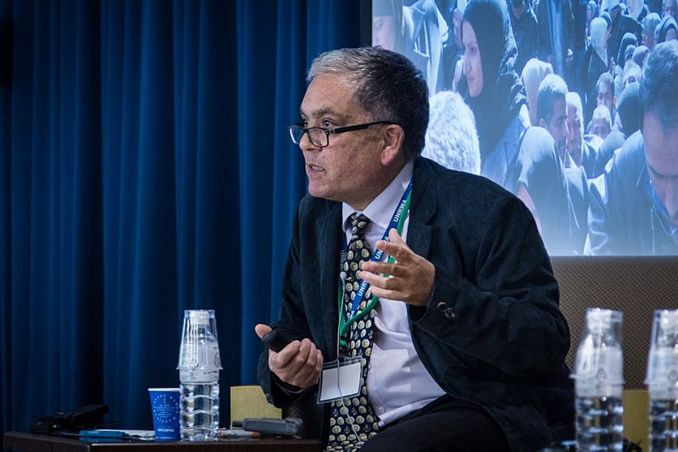 UNRWA spokesperson Chris Gunness speaks at the 2014 International Media Seminar on Peace in the Middle East at Sophia University in Tokyo, on June 9, 2014. Photo: United Nations / John Gillespie via Wikimedia Commons.