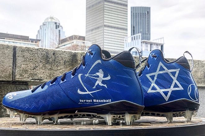 New England Patriots wide receiver Julian Edelman wore these cleats on Dec. 8, 2019 in support of baseball in Israel. Credit: Julian Edelman/Instagram.