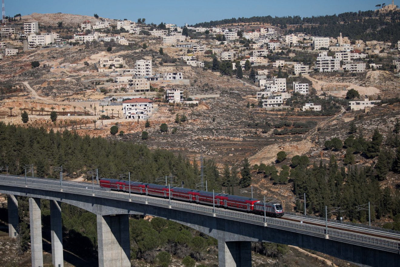 View of the new Tel Aviv-Jerusalem fast train over the Ha'arazim valley just outside of Jerusalem, Dec. 22, 2019. Photo by Yonatan Sindel/Flash90.