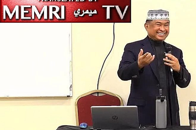 Indonesian-American Imam Mohamad Joban of Masjid ar-Rahmah in Redmond, Wash. (MEMRI)