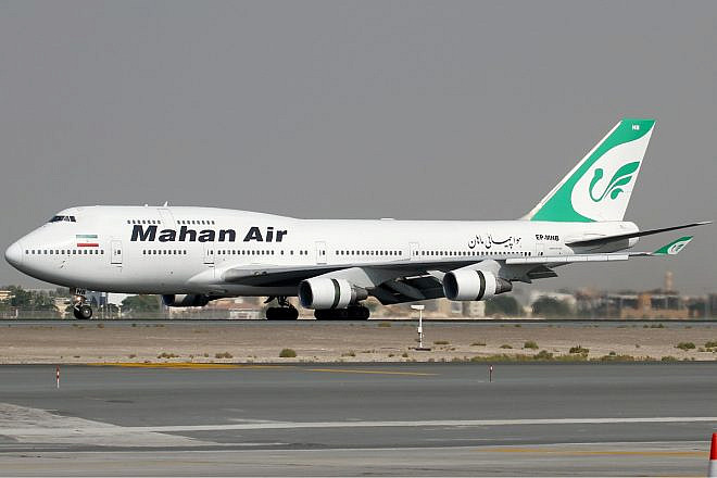 A Mahan Air Boeing 747-400. Credit: Konstantin von Wedelstaedt via Wikimedia Commons.
