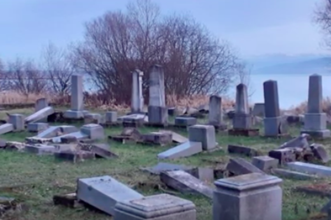 Tombstones at the Jewish cemetery in Namestovo, Slovakia, were vandalized. Source: YouTube Screenshot.