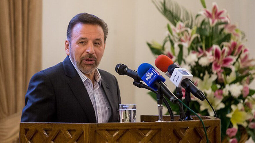 Then-Iranian Communications Minister Mahmoud Vaezi gives an address at the reopening of a museum in Iran, on Aug. 18, 2014. Credit: Tasnim News Agency via Wikimedia Commons.