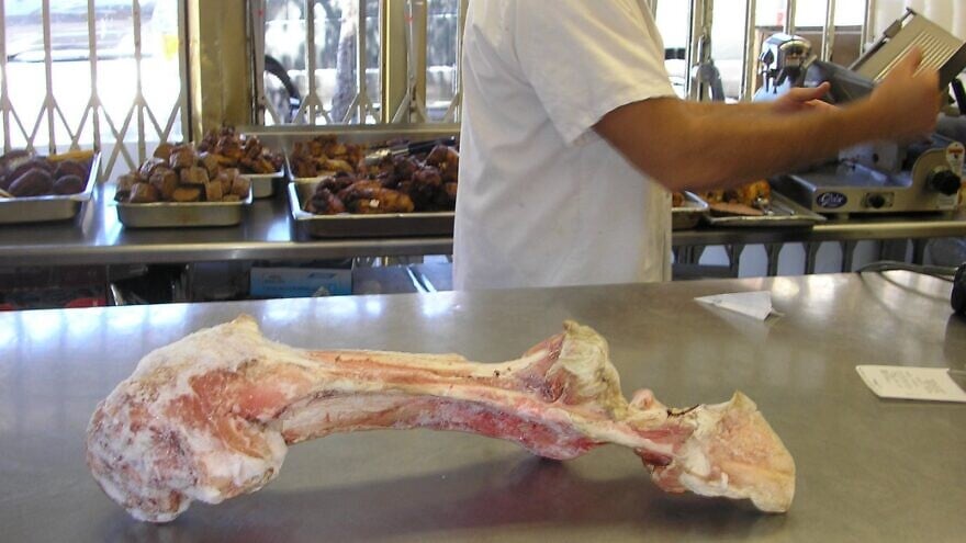 Meat at a kosher butcher. Credit: Wikimedia Commons