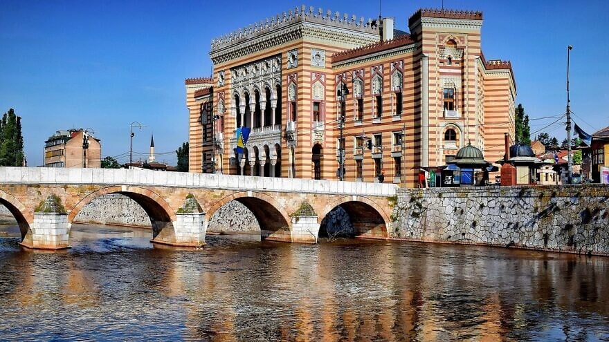 Library and City Hall, Sarajevo Published on Flickr in the album "Bosnia & Herzegovina". (Credit: Wikipedia)