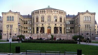 The Norwegian Parliament in Oslo, Aug. 26, 2005. Credit: John Erling Blad via Wikimedia Commons.