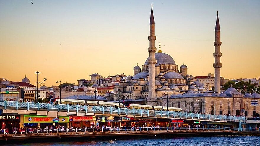 The north bank of the Bosphorus in Istanbul, Aug. 30, 2011. Credit: Moyan Brenn via Wikimedia Commons.