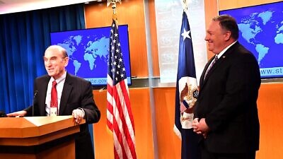 Elliott Abrams, with U.S. Secretary of State Mike Pompeo, delivers remarks to the media on Venezuela at the U.S. Department of State on Jan. 25, 2019. Credit: U.S. State Department via Wikimedia Commons.