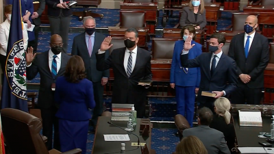 Sen. Jon Ossoff (D-Ga.), bottom right, is sworn into office on Jan. 20, 2021. Source: Screenshot.