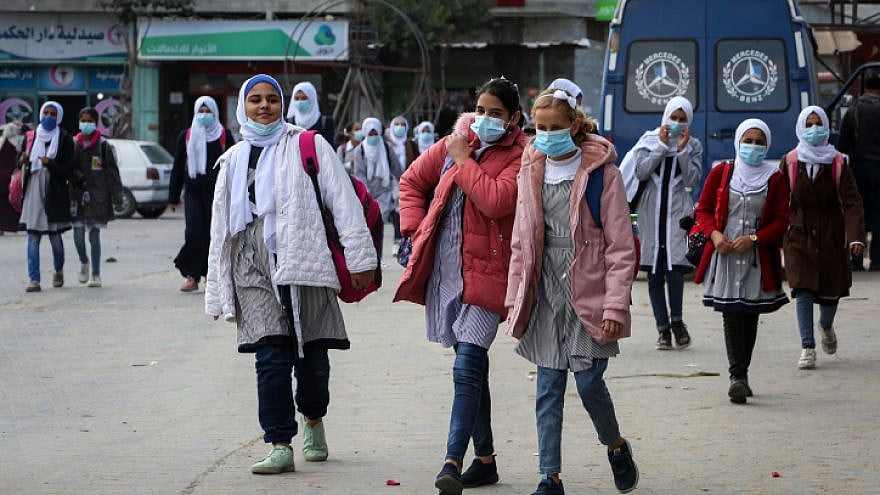 Palestinian students affiliated with UNRWA in the southern Gaza Strip, Nov. 25, 2020. Photo by Abed Rahim Khatib/Flash90.